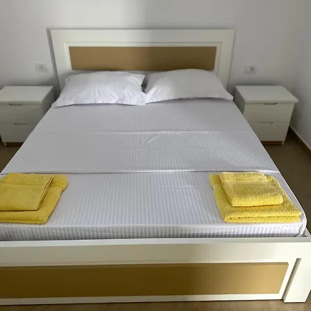 Vila Lama بيت ضيافة *
